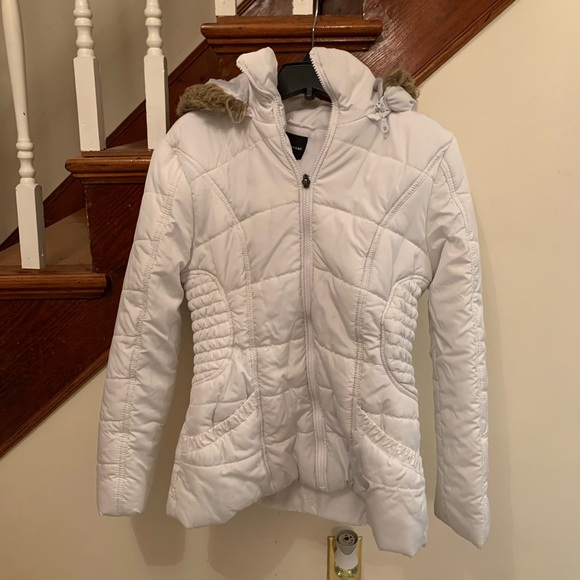 womens puffer coat with hood